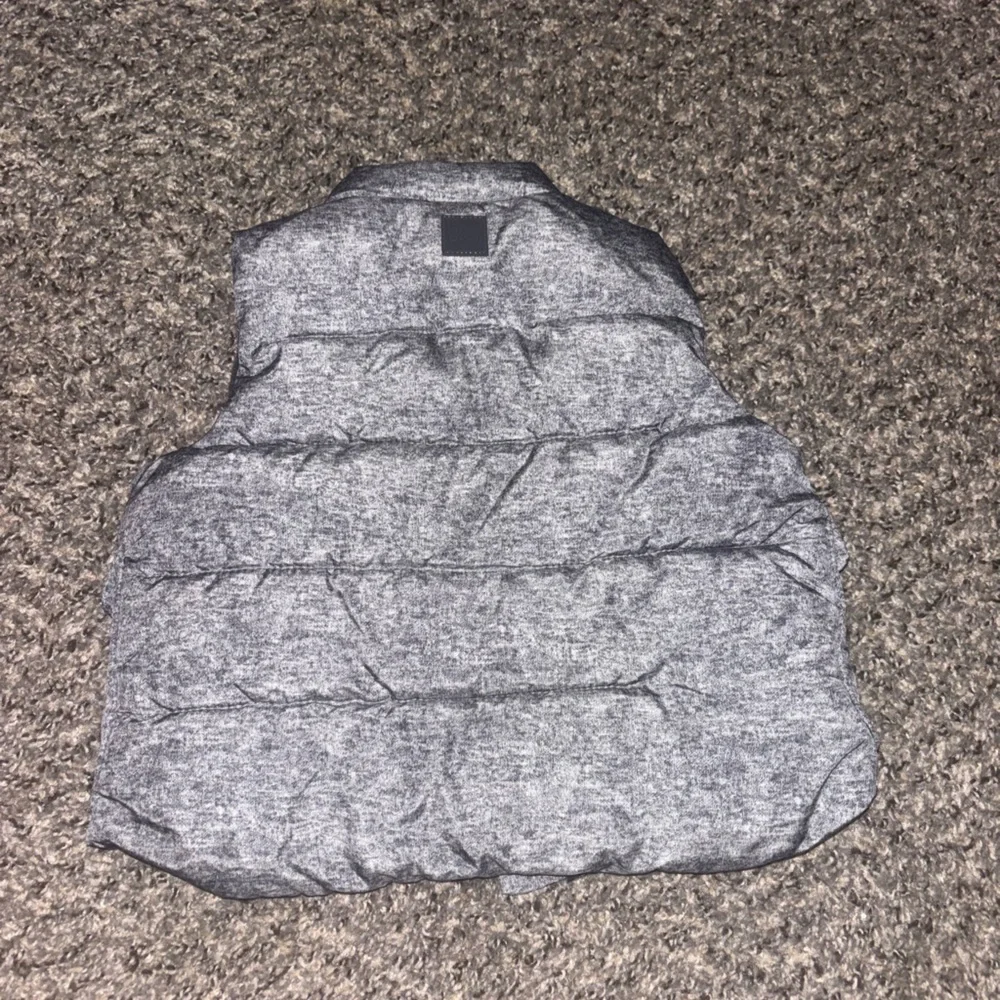 GAP Baby 12-18 Months Gray Quilted Vest